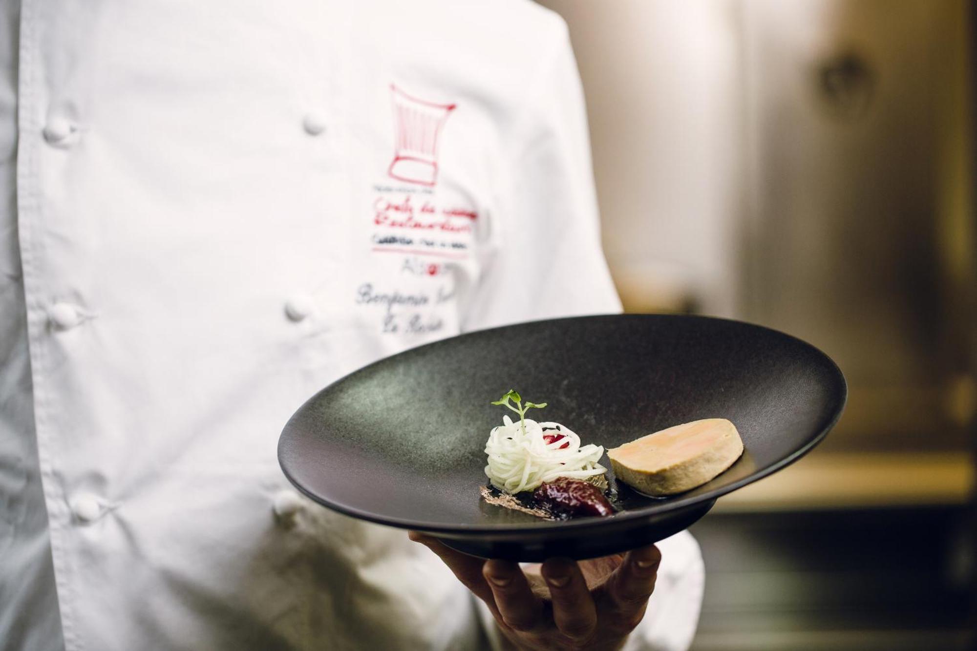 Logis Hotel Restaurant & Spa La Rochette Labaroche Dış mekan fotoğraf