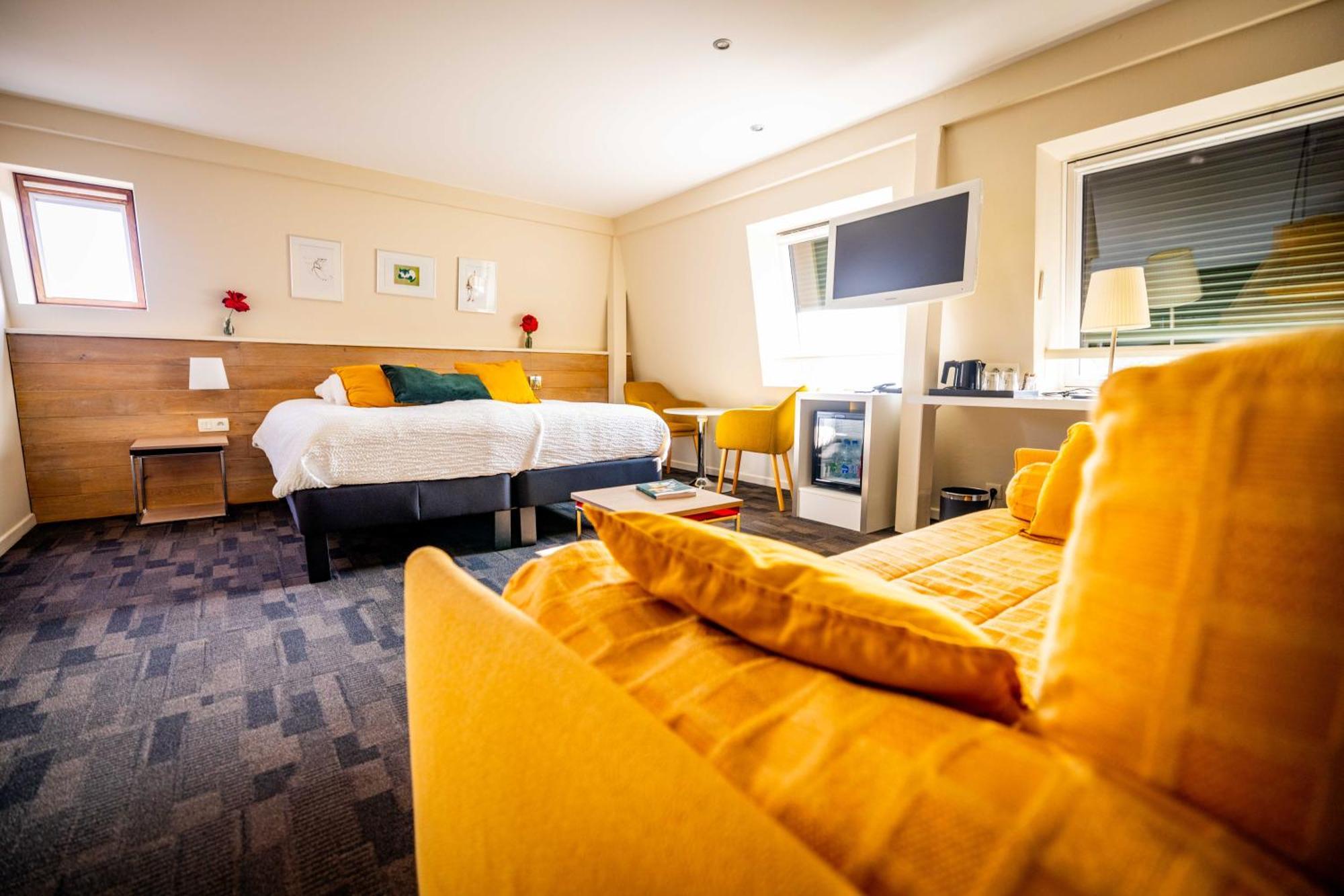 Logis Hotel Restaurant & Spa La Rochette Labaroche Dış mekan fotoğraf