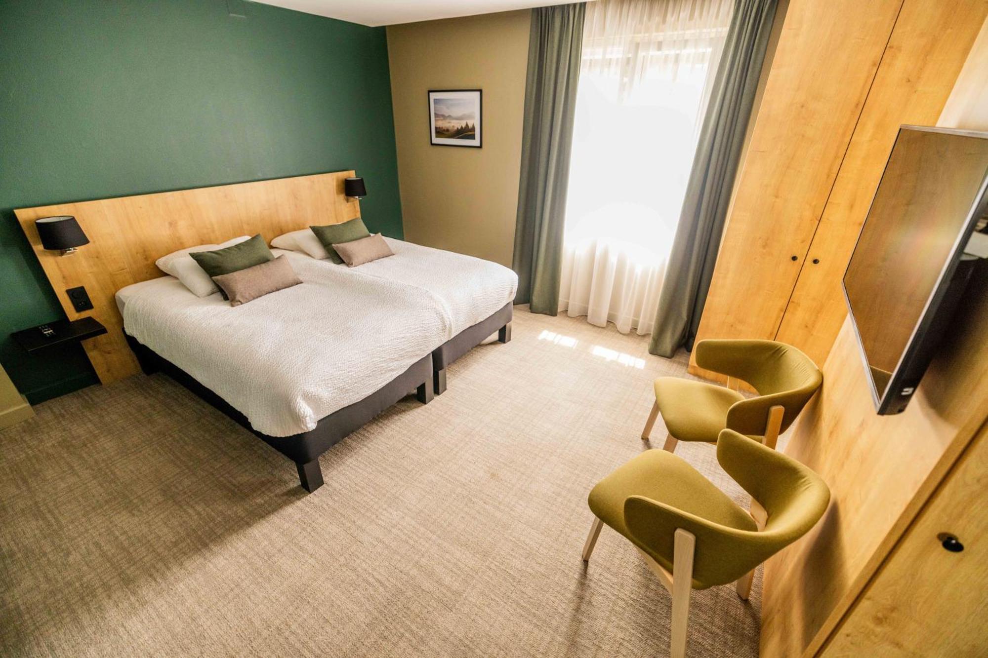 Logis Hotel Restaurant & Spa La Rochette Labaroche Dış mekan fotoğraf
